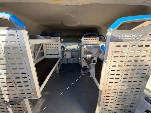 Used 2013 Ford Transit Connect XLT image 17