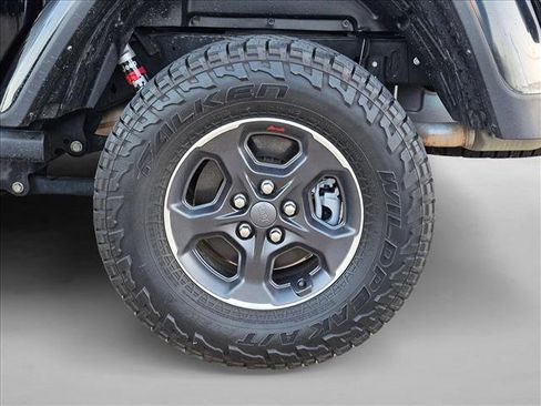 Used 2022 Jeep Gladiator Rubicon w/ LED Lighting Group image 24