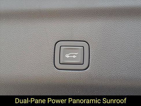 New 2026 Chevrolet Suburban Premier image 30