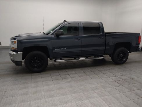 Used 2018 Chevrolet Silverado 1500 LT w/ All Star Edition RWD image 2