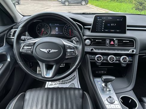 Used 2021 Genesis G70 3.3T AWD/4WD image 17
