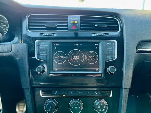 Used 2016 Volkswagen GTI S image 20