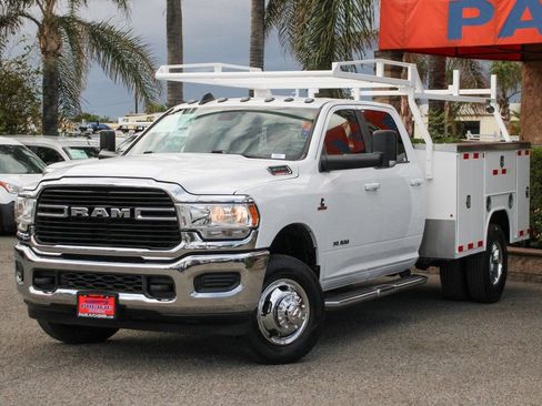 Used 2021 RAM 3500 Big Horn AWD/4WD image 4