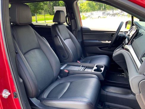 Used 2024 Honda Odyssey Sport image 7