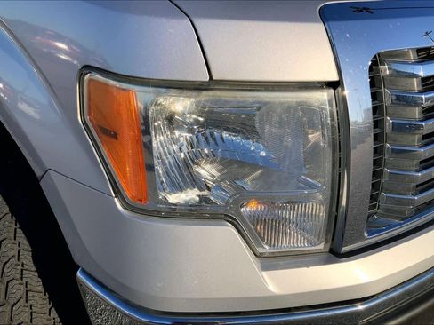 Used 2012 Ford F150 XLT w/ XLT Chrome Pkg image 25