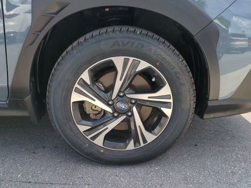 Used 2024 Subaru Crosstrek 2.0i Premium AWD/4WD image 11
