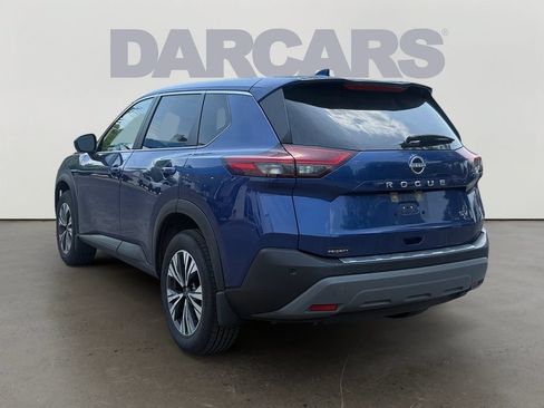 Used 2023 Nissan Rogue SV FWD image 5