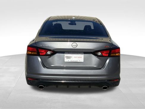 Used 2024 Nissan Altima 2.5 SR image 4