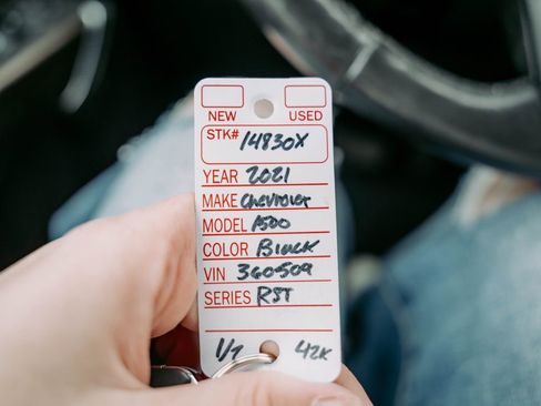 Used 2021 Chevrolet Silverado 1500 RST w/ Z71 Off-Road Package image 23