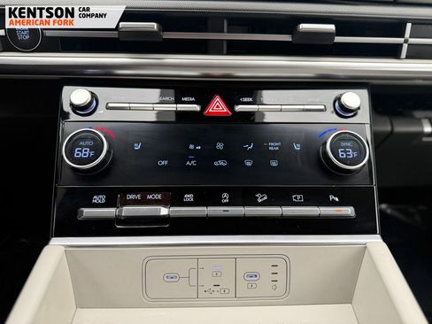 Used 2025 Hyundai Santa Fe SEL image 27