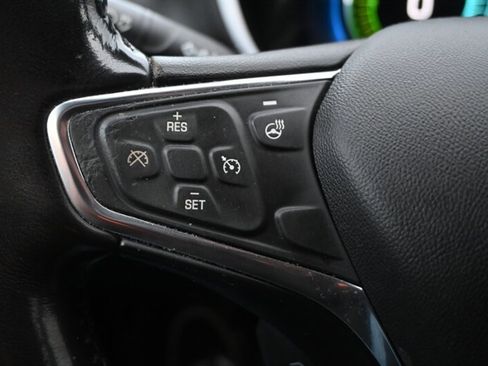 Used 2018 Chevrolet Volt LT w/ Comfort Package image 31