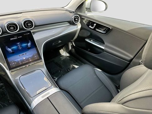Used 2026 Mercedes-Benz C 300 Sedan image 24
