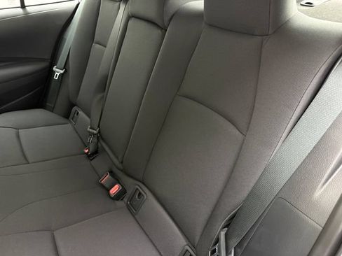 Used 2025 Toyota Corolla LE FWD image 34