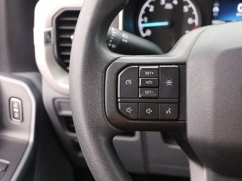 Used 2023 Ford F150 XLT AWD/4WD image 11