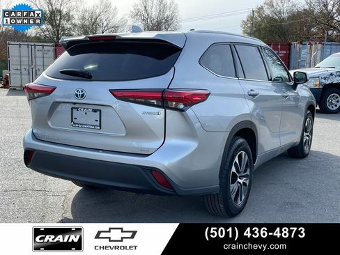 Used 2021 Toyota Highlander XLE image 7