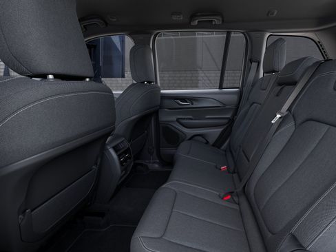 New 2026 Jeep Grand Cherokee Laredo X image 23