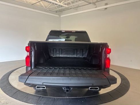 Used 2024 Chevrolet Silverado 1500 Custom Trail Boss AWD/4WD image 10
