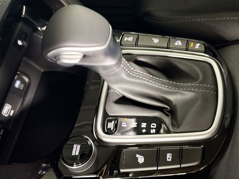 New 2026 Kia Seltos SX image 18