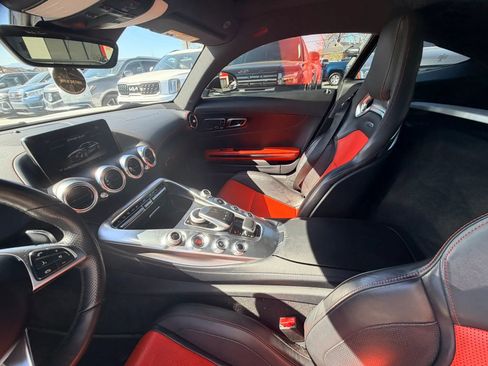 Used 2018 Mercedes-Benz AMG GT Coupe image 12