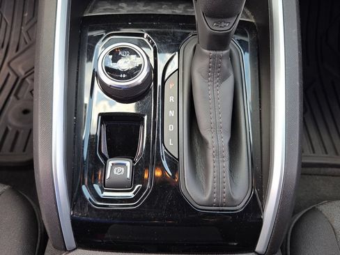 Certified 2023 Chevrolet Colorado Trail Boss w/ LPO, Dark Essentials Package AWD/4WD image 20