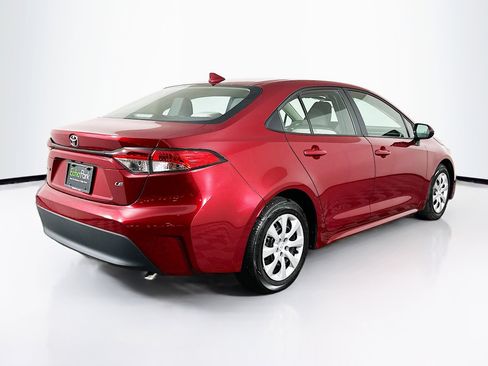 Used 2025 Toyota Corolla LE image 9
