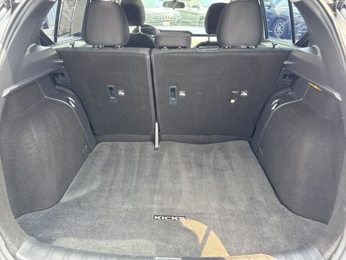 Used 2020 Nissan Kicks S FWD image 23