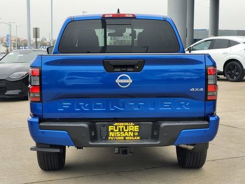New 2026 Nissan Frontier SV w/ Tow Package image 6