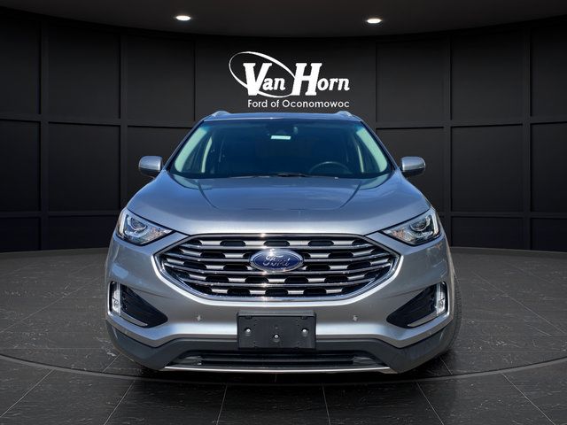 Used 2020 Ford Edge Titanium AWD/4WD image 2