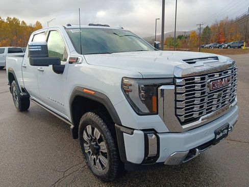 New 2026 GMC Sierra 2500 Denali w/ Denali Reserve Package image 28