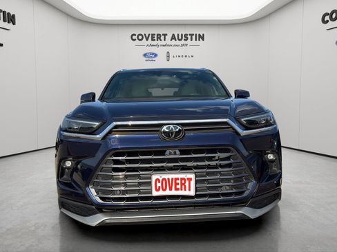 Used 2025 Toyota Grand Highlander AWD Hybrid image 8