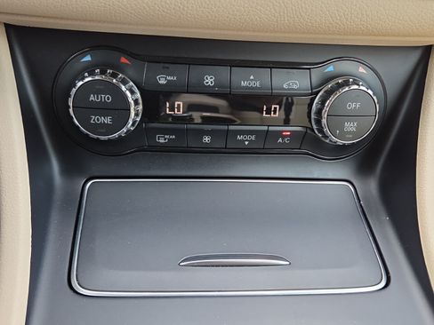 Certified 2017 Mercedes-Benz CLA 250 image 30