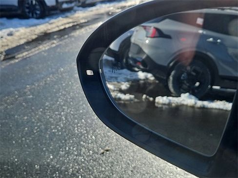 Used 2021 Volkswagen Jetta SEL Premium image 26