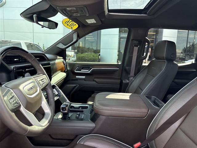 Used 2026 GMC Sierra 1500 Denali AWD/4WD image 4