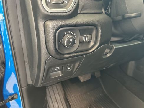 Used 2025 RAM 1500 Big Horn image 39