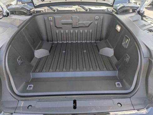 Used 2025 GMC Hummer EV 3X AWD/4WD image 35
