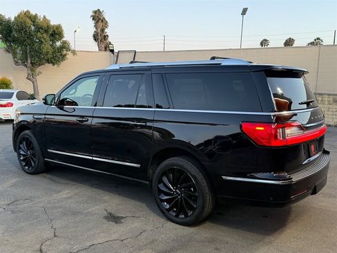 Used 2020 Lincoln Navigator L Reserve w/ Equipment Group 208A Reserve AWD/4WD image 9