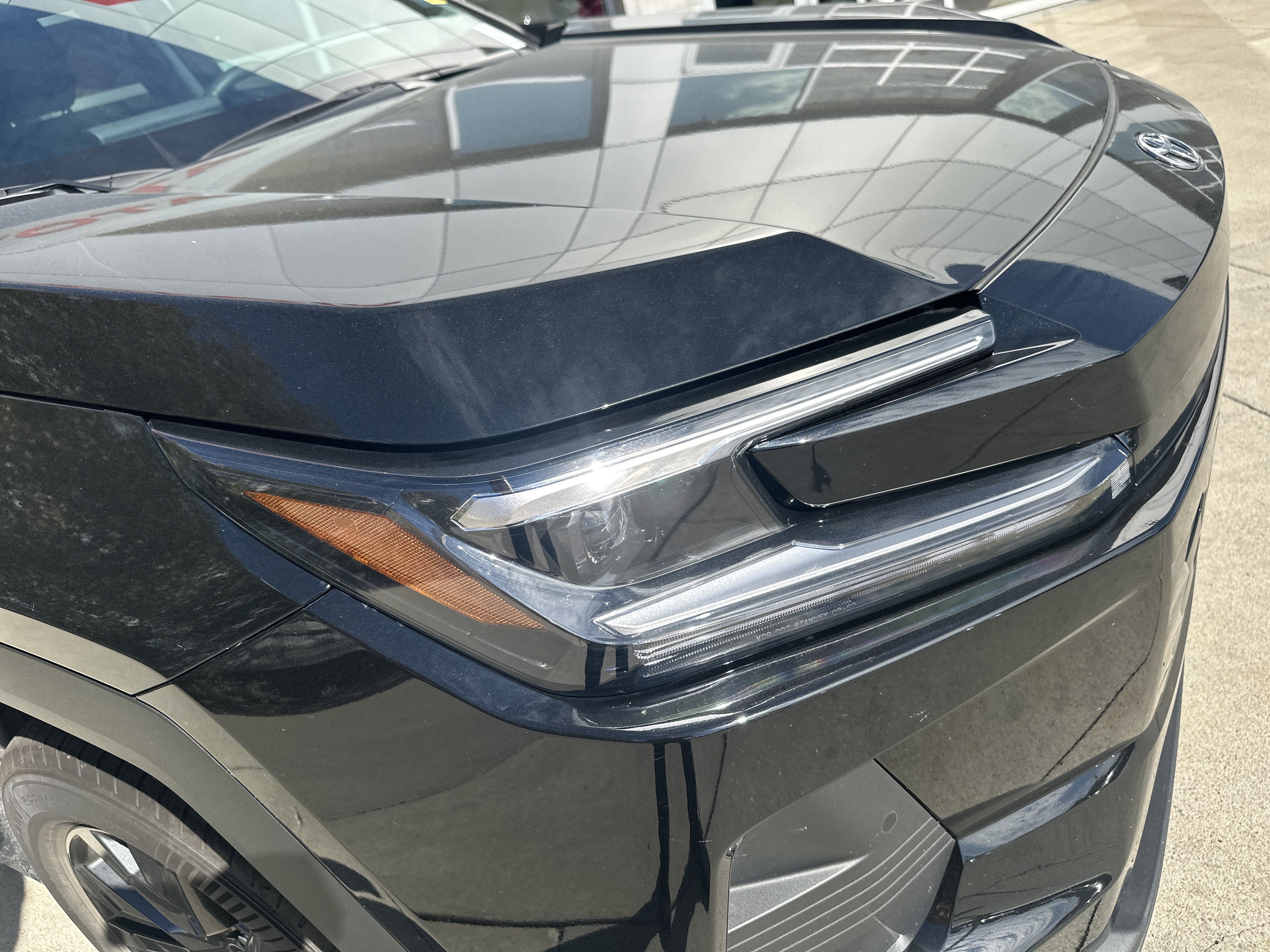Used 2026 Toyota RAV4 XLE Premium AWD/4WD image 11