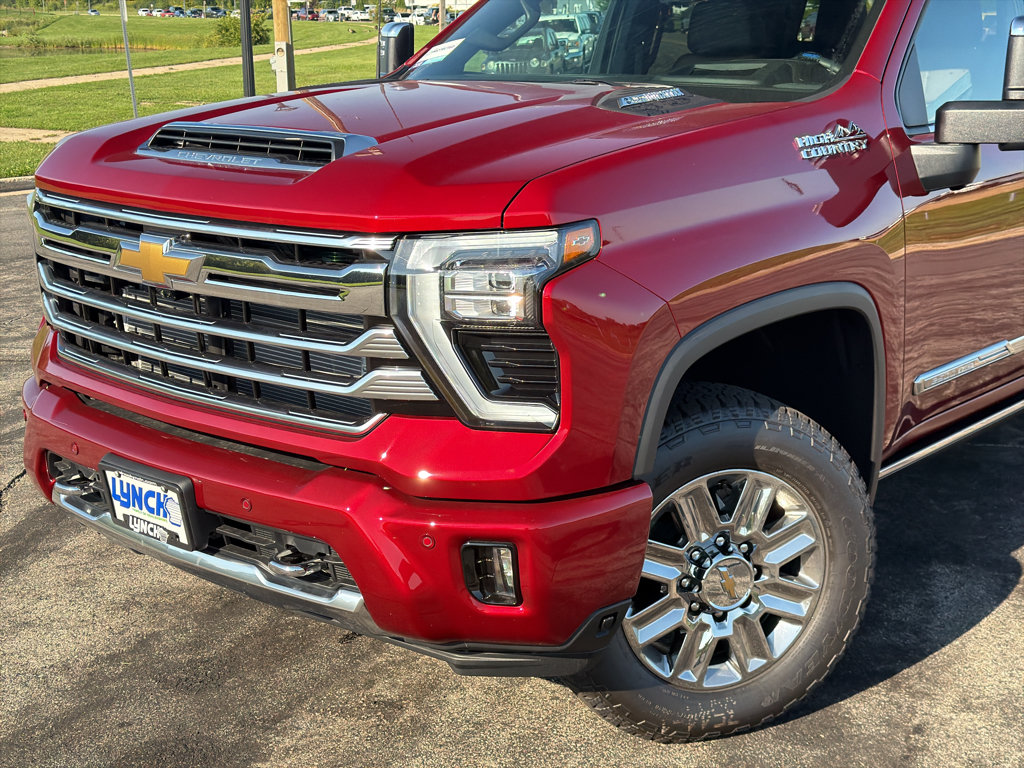 New 2026 Chevrolet Silverado 2500 High Country w/ High Country Premium Package AWD/4WD image 8