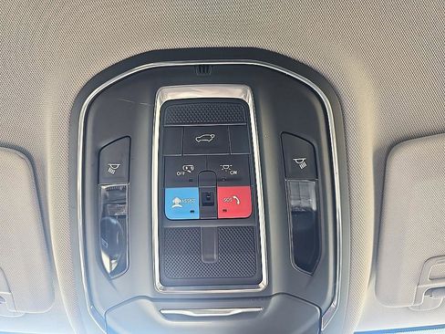 Used 2021 Jeep Grand Cherokee L Limited w/ Trailer Tow Group (B) AWD/4WD image 28