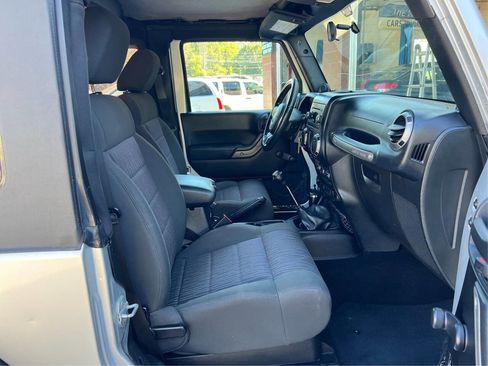 Used 2012 Jeep Wrangler Sport image 10