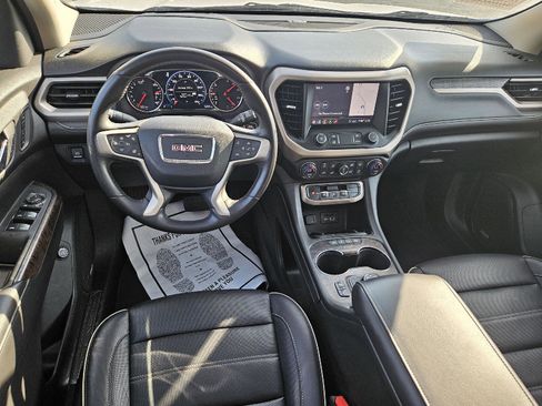 Used 2020 GMC Acadia Denali w/ Denali Ultimate Package image 4