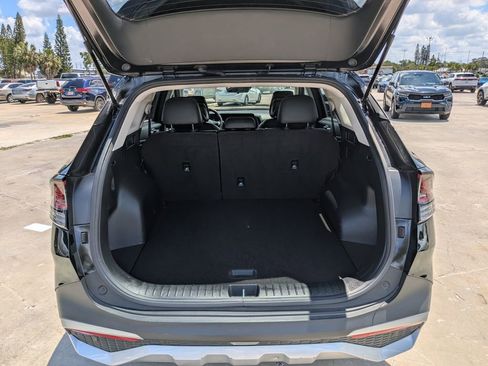 Certified 2024 Kia Sportage EX FWD image 12