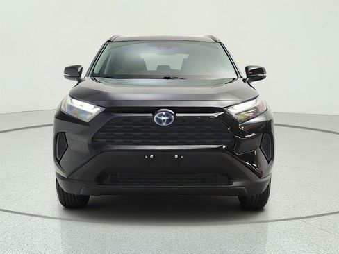 Used 2024 Toyota RAV4 XLE w/ Convenience Package AWD/4WD image 2