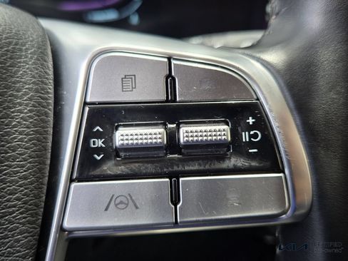 Certified 2024 Kia Telluride S FWD image 26