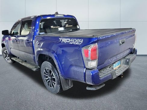 Used 2023 Toyota Tacoma TRD Sport w/ Technology Package image 5