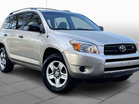 Used 2007 Toyota RAV4 2WD V6 image 3