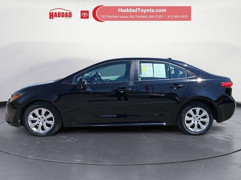 Used 2023 Toyota Corolla LE FWD image 2