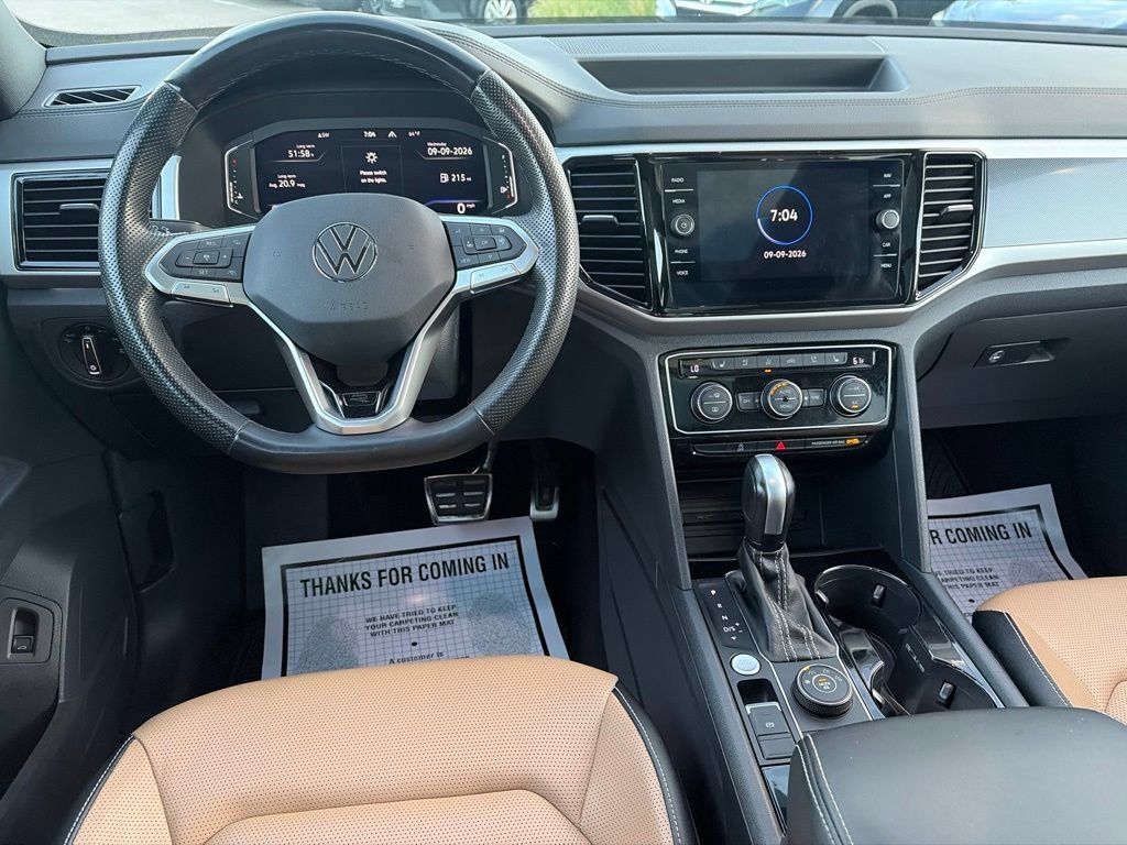 Used 2023 Volkswagen Atlas Cross Sport SEL Premium R-Line AWD/4WD image 23
