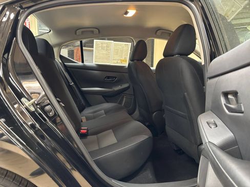 Used 2025 Nissan Sentra SV FWD image 22