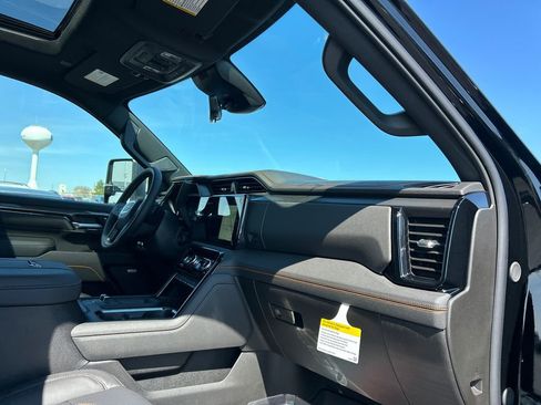 New 2026 GMC Sierra 2500 AT4 w/ AT4 Premium Plus Package image 42